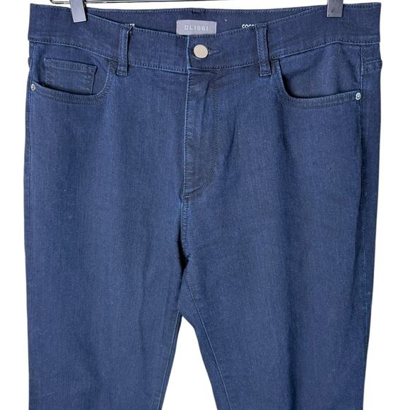 DL1961 Women’s Sz 30 Coco Straight Jeans Mid-Rise Curvy Fit in Flatiron - Picture 2 of 6